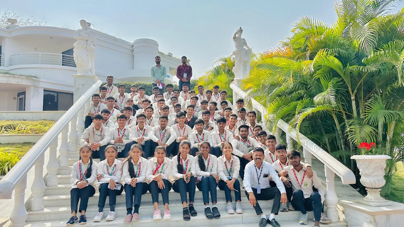 Students on educational tour group photo